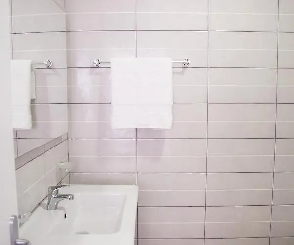 Lulu - Blueberry Golem (Tirana)